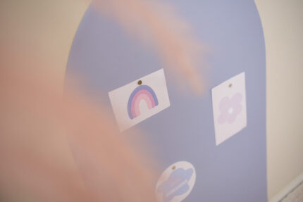Magneetsticker Boog 58x90 Lila kinderkamer close up