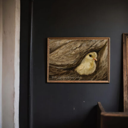 Christelijke Poster 'onder Zijn Vleugels Ben Je Veilig' In Lijst Aan De Muur